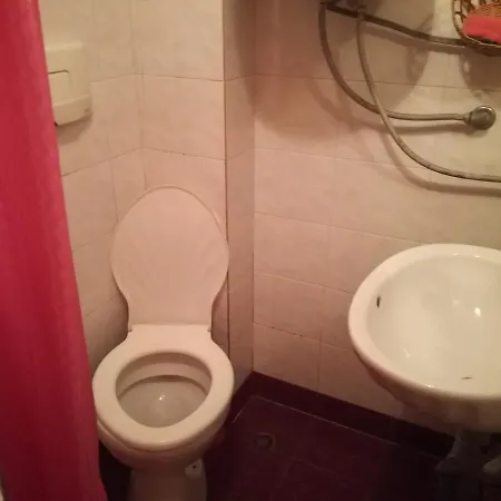 Aksakov Apartment Warna